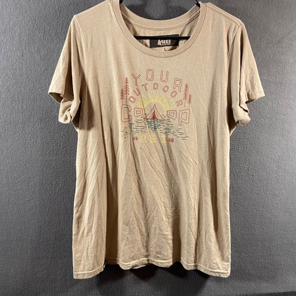 REI Co-op women organic cotton top large tan Graphic T-Shirt Eras 60s outdoor